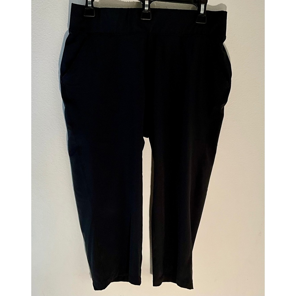Reel Legends Adventure‎ Capri Pants Women's Medium Black Performance Workout